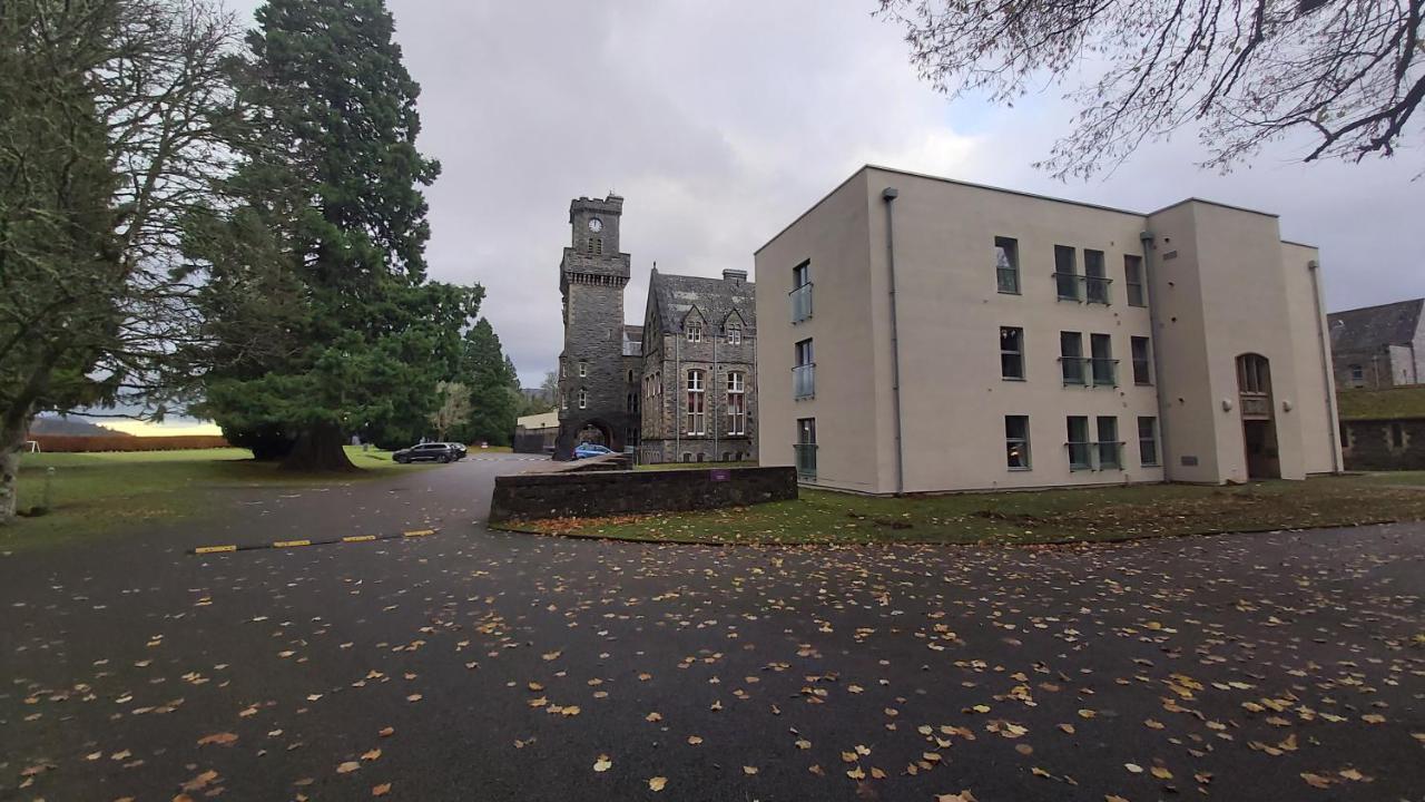 Raven Wing Apartments - Highland Club Scotland Форт Аугустус Экстерьер фото