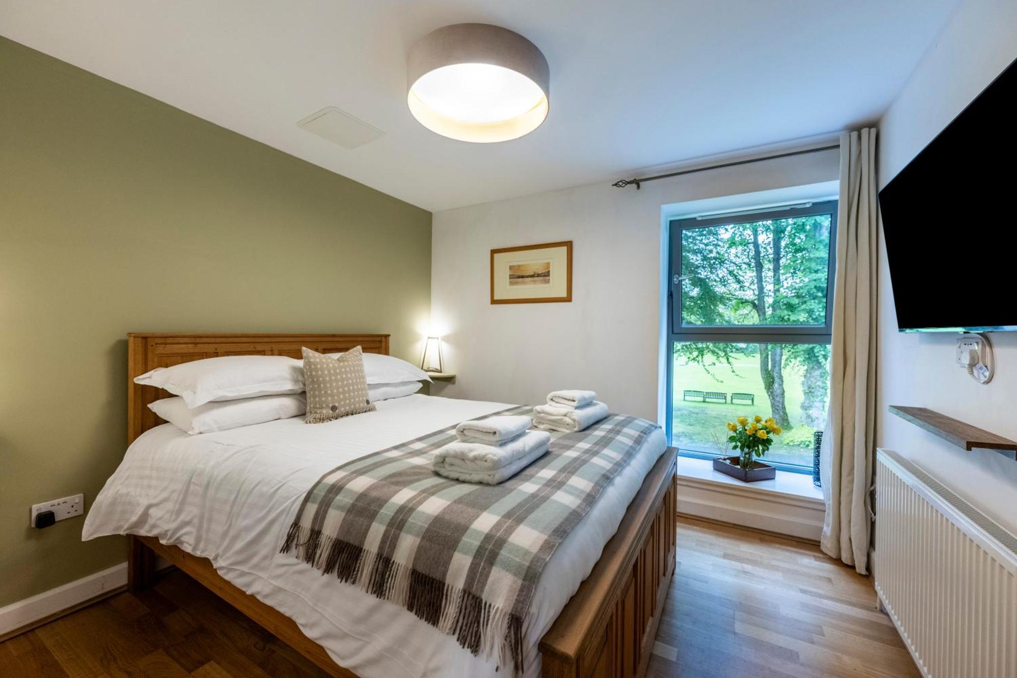 Raven Wing Apartments - Highland Club Scotland Форт Аугустус Экстерьер фото