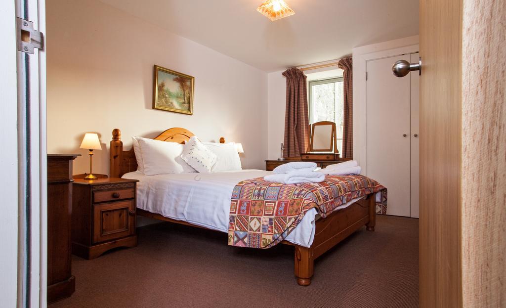Raven Wing Apartments - Highland Club Scotland Форт Аугустус Номер фото