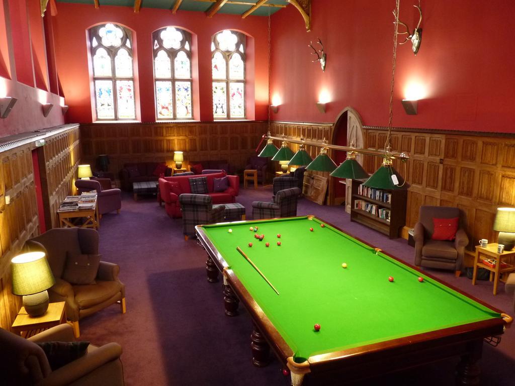 Raven Wing Apartments - Highland Club Scotland Форт Аугустус Номер фото